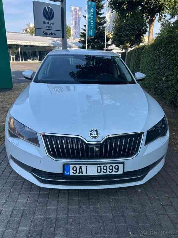 Škoda Superb 2,0   TDI servisováno - foto 2
