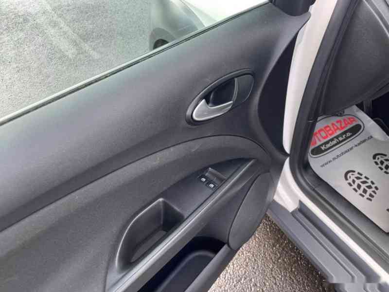 Seat Altea, 2,0 TDi 4X4, 125 kW, SERVISKA - foto 10