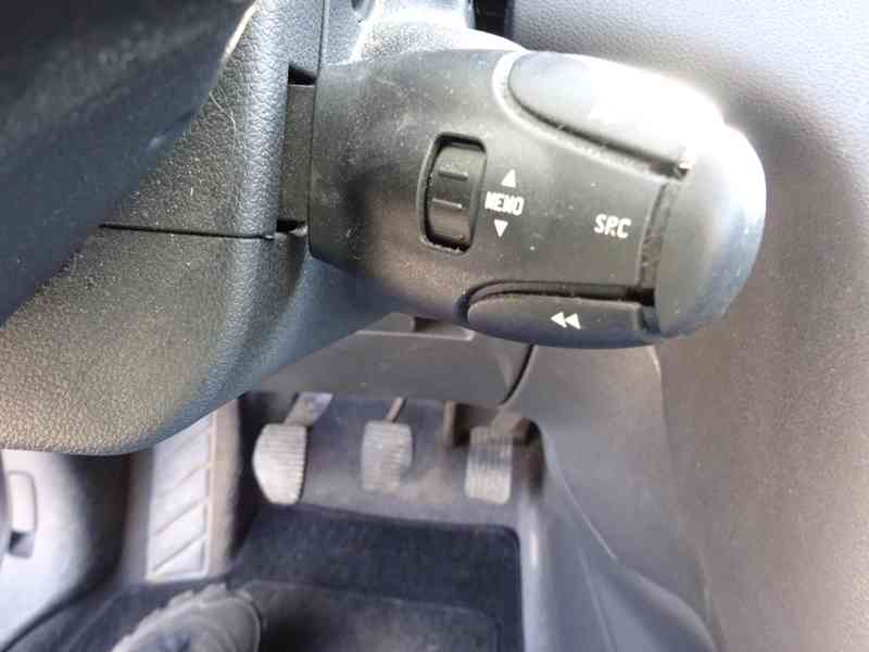 Peugeot 5008 1.6i r.v.2010 (115 kw) stk:4/2027 Koupeno ČR - foto 12