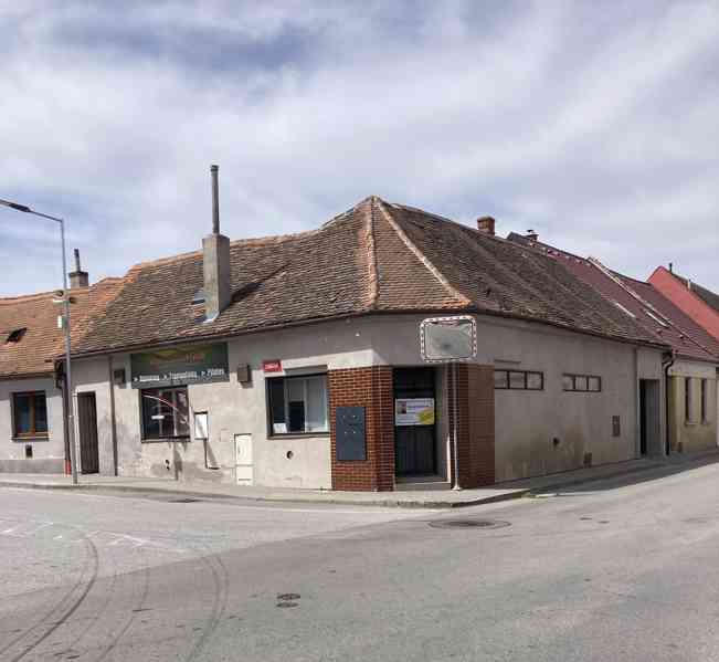Prodej RD k rekonstrukci bydlení/komerční využití  - foto 6