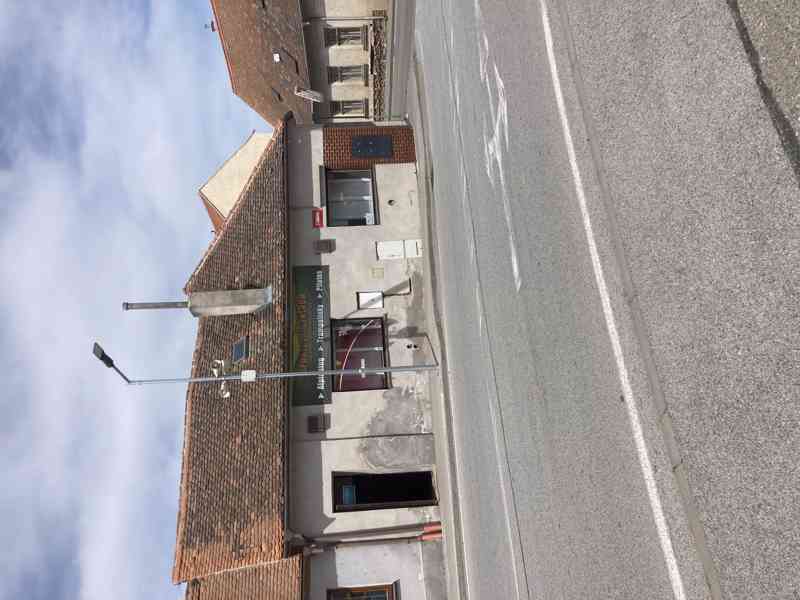 Prodej RD k rekonstrukci bydlení/komerční využití  - foto 7