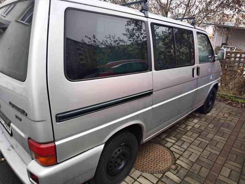 VW  CARAVELLE r.v.2003 - foto 5