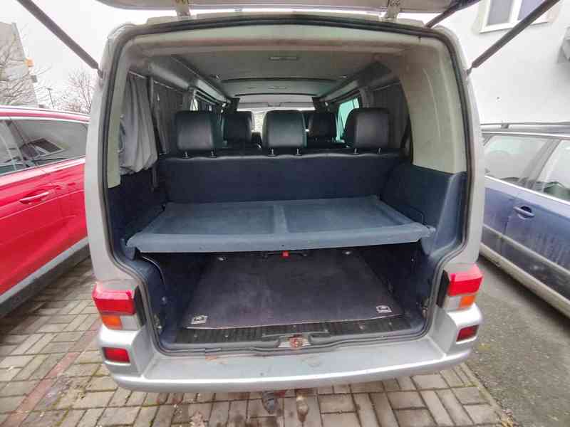 VW  CARAVELLE r.v.2003 - foto 6