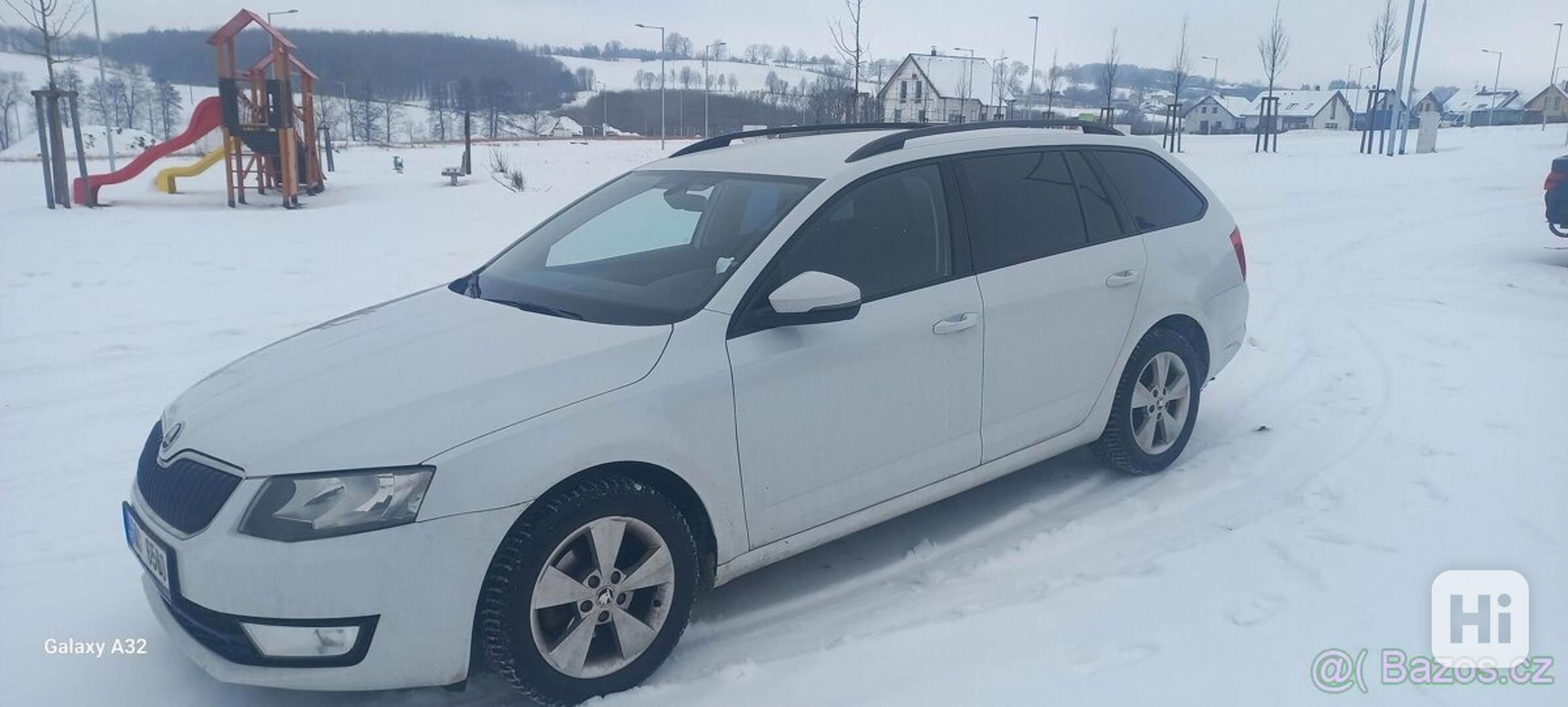 Škoda Octavia 1,6   3 style - foto 1