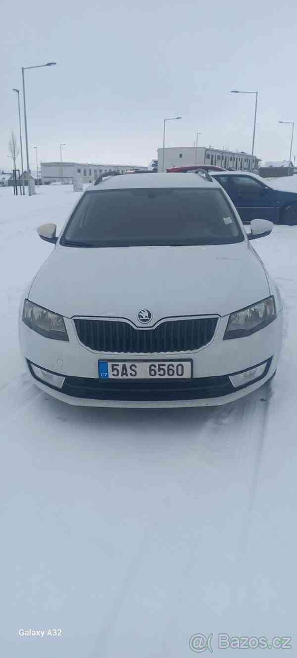 Škoda Octavia 1,6   3 style - foto 4
