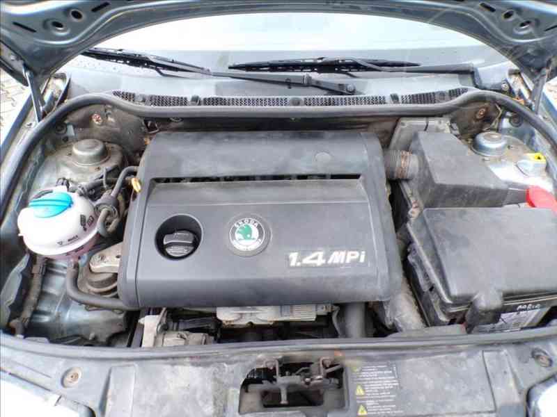 Škoda Fabia 1,4 MPI STŘEŠNÍ NOSIČ - foto 12
