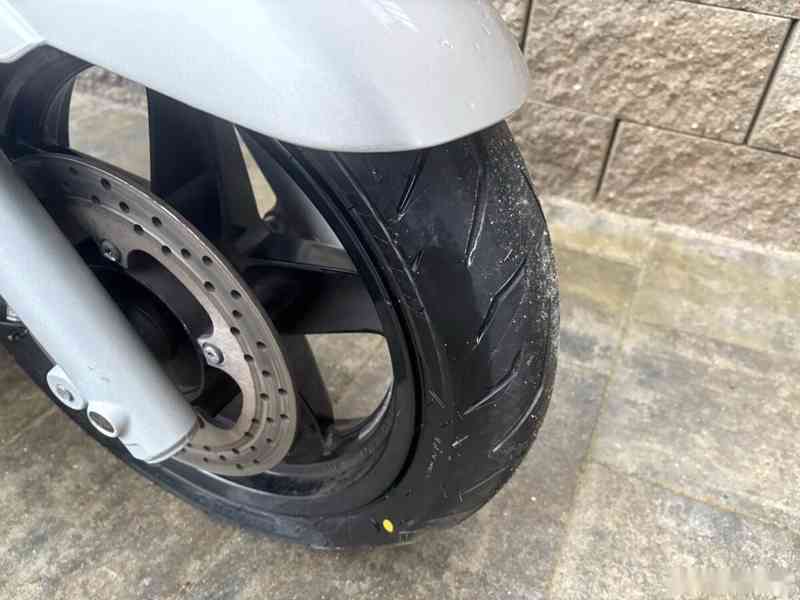Yamaha x max 250 2006 - foto 11