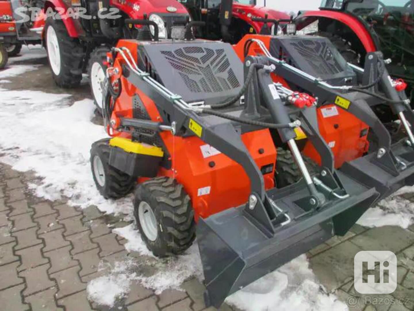 Mini kolový smykový nakladač YTO SK 480 L kolový - foto 1