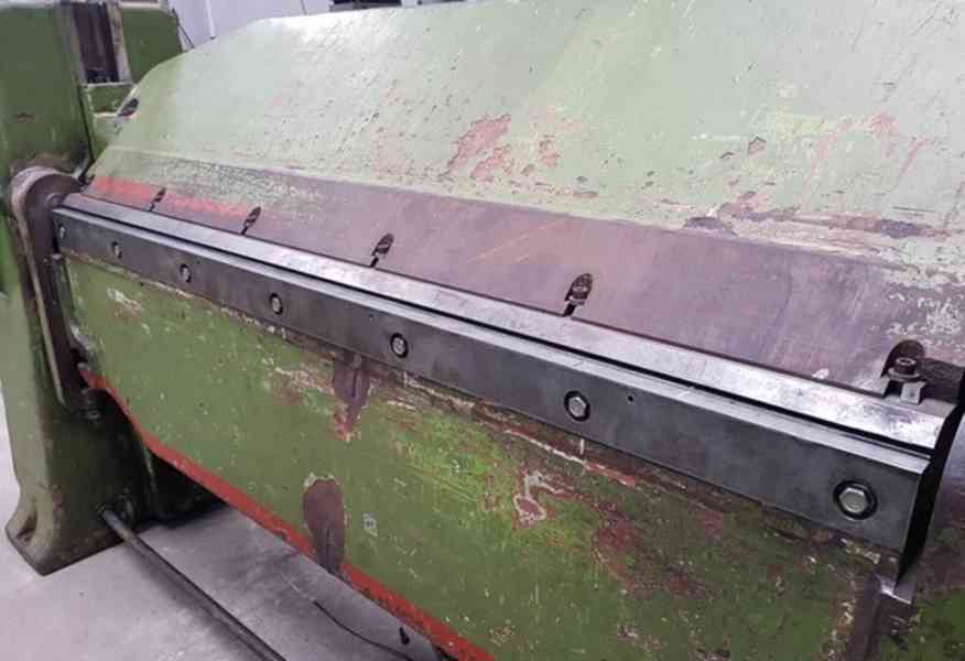 Ohýbačka plechů XOM 2000/4 B (12907.) - foto 2