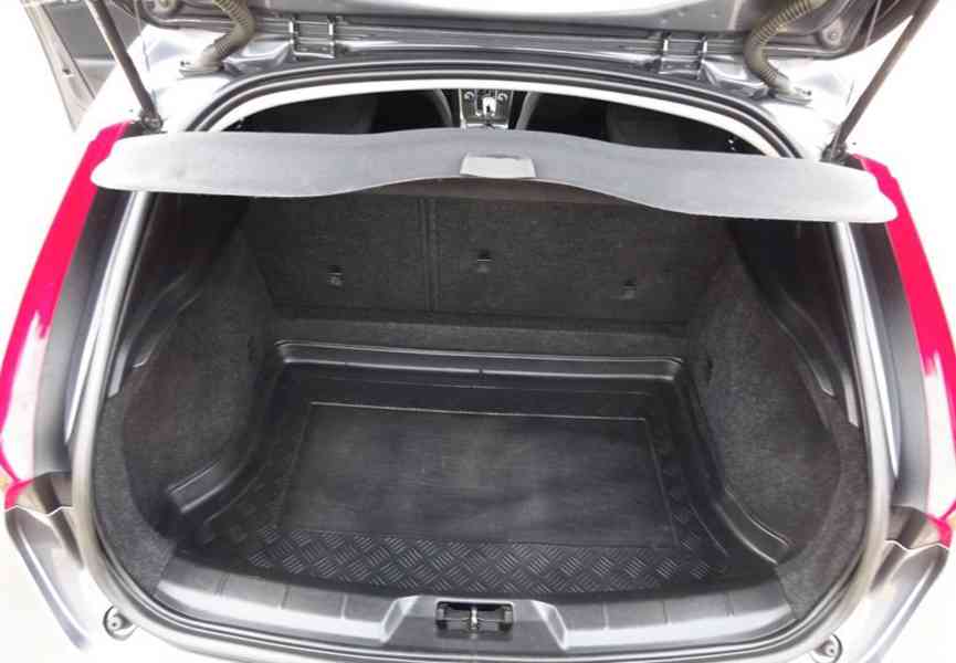 Volvo V40 1.6 D2 r.v.2013 (84 kw) - foto 18