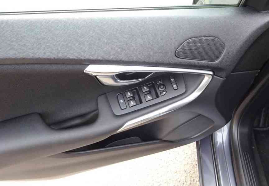 Volvo V40 1.6 D2 r.v.2013 (84 kw) - foto 6