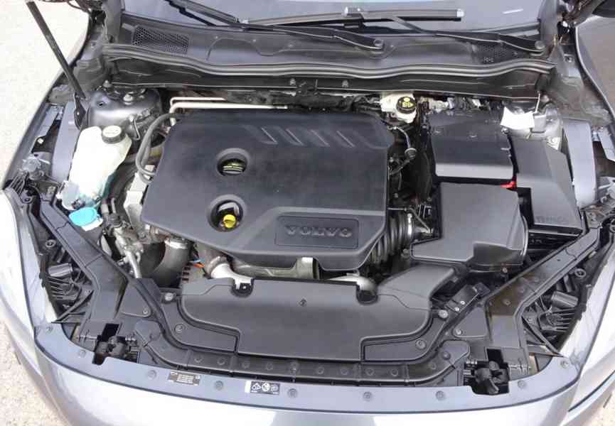 Volvo V40 1.6 D2 r.v.2013 (84 kw) - foto 19