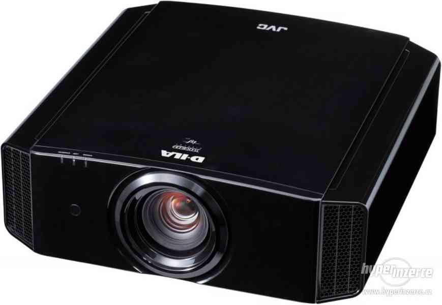 4K Projektor pro domácí kino JVC DLA-X9000 - foto 1