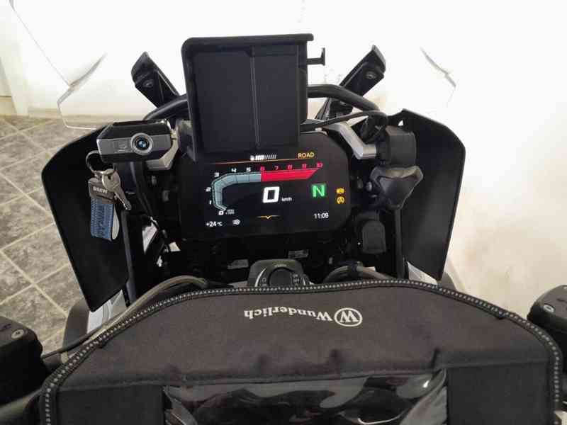 BMW R 1250 GS Trophy • Továrně snížený podvozek - foto 10