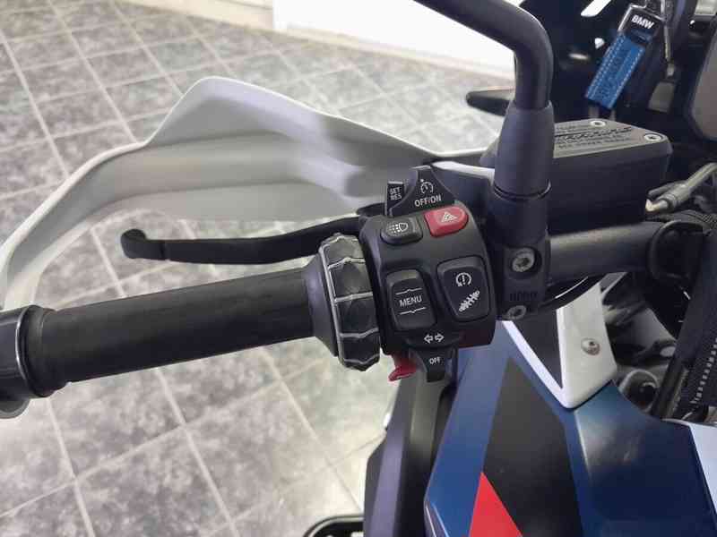 BMW R 1250 GS Trophy • Továrně snížený podvozek - foto 11