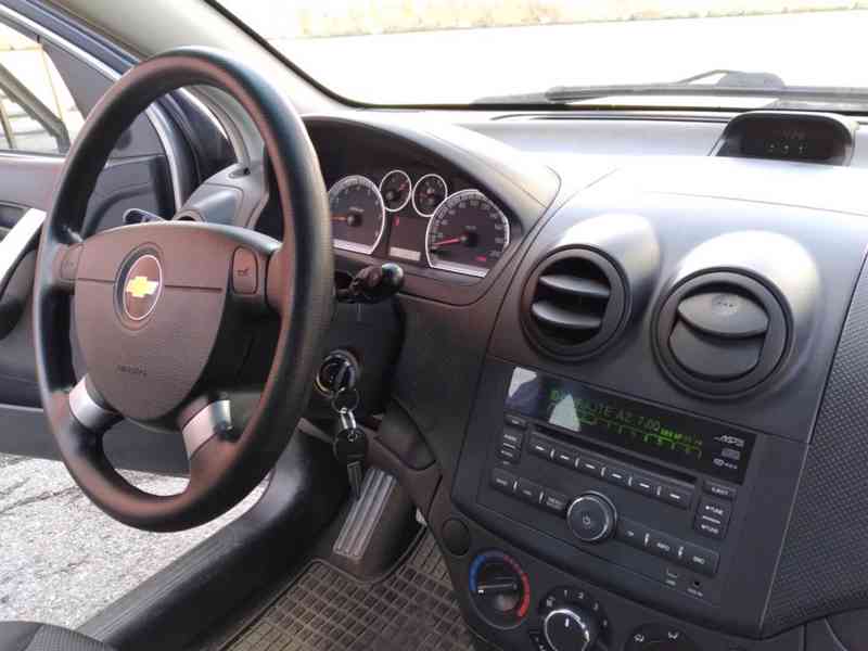 CHEVROLET AVEO 1.4 - ČR,KLIMA,130000 KM - foto 16