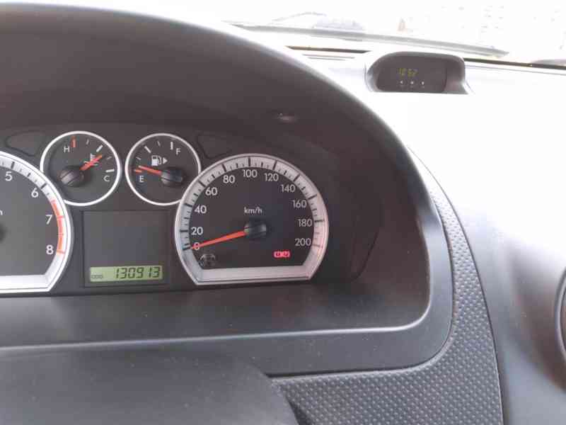 CHEVROLET AVEO 1.4 - ČR,KLIMA,130000 KM - foto 17