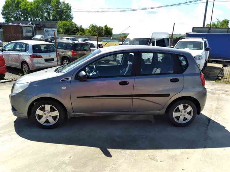 CHEVROLET AVEO 1.4 - ČR,KLIMA,130000 KM - foto 4