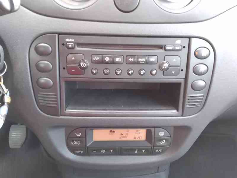 CITROEN C3 1.4 HDI EXCLUSIVE - foto 20