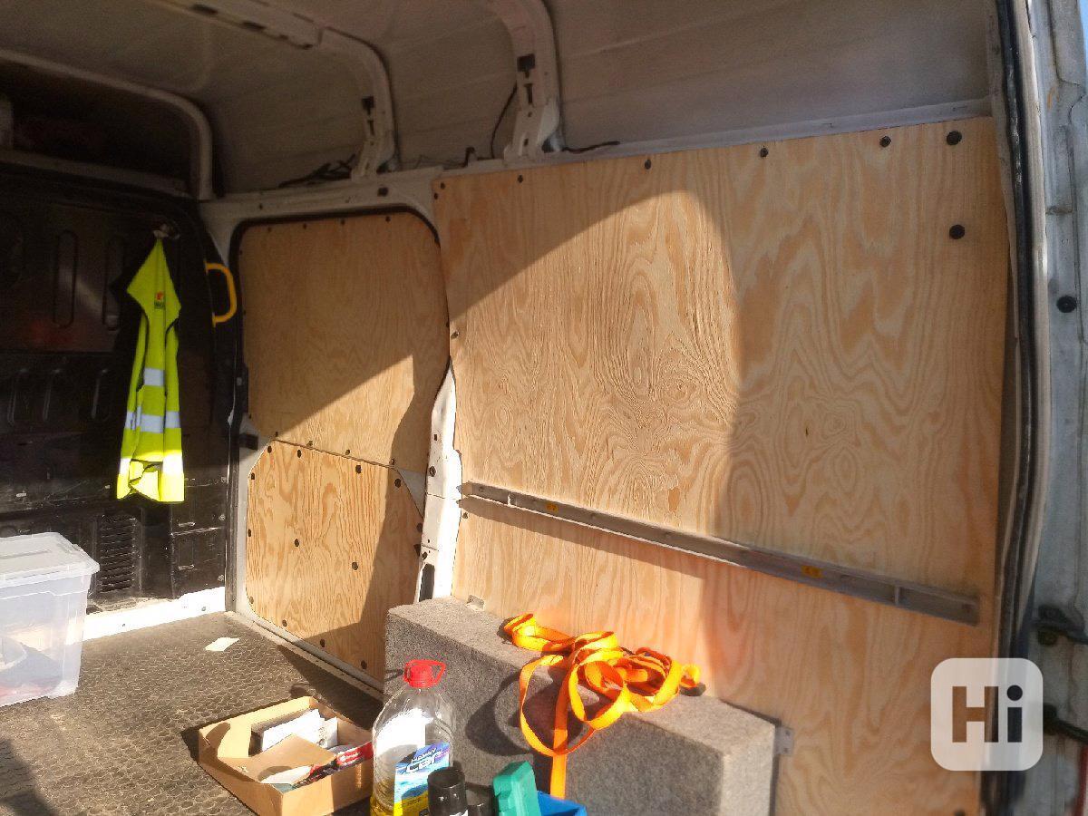 Obložení Nákladového prostoru Ford Transit MK6, MK7 - foto 1