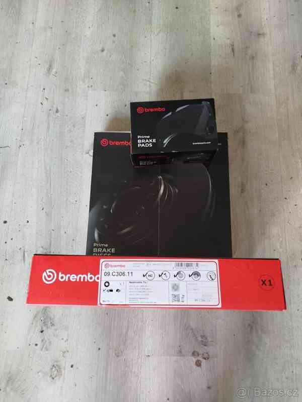 Škoda Octavia 2,0   3 rs TDI 135 kW manuál - foto 3