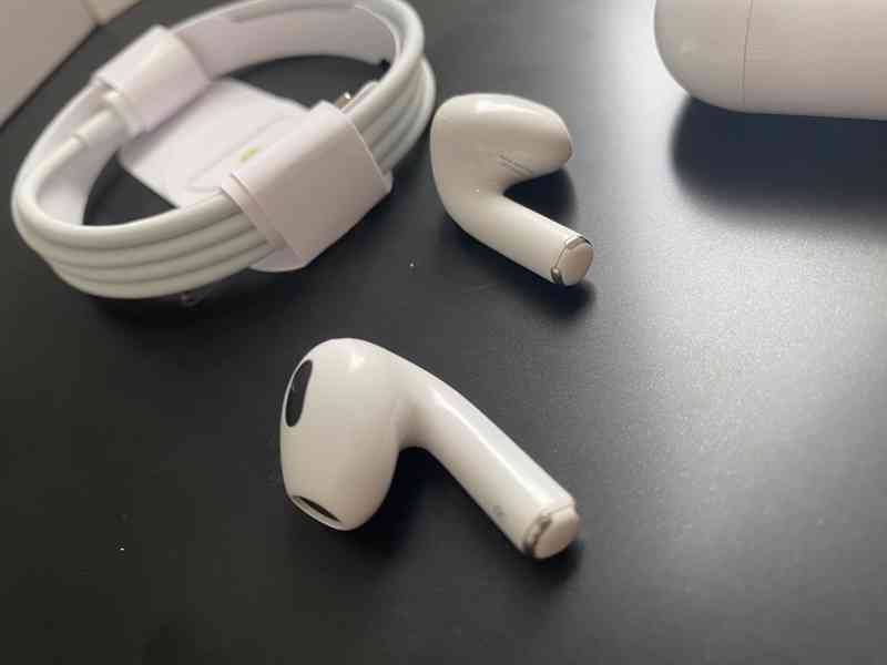 AirPods 3 - foto 4