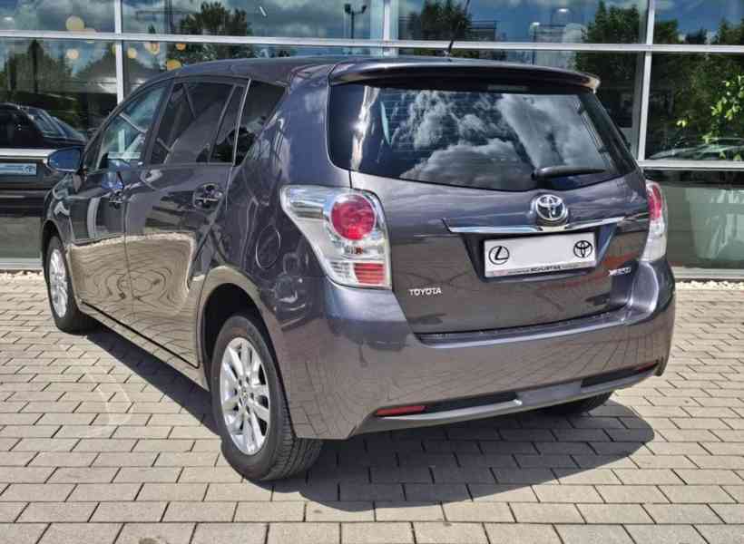 Toyota Verso 1.8i Edition-S benzín 108kw - foto 6