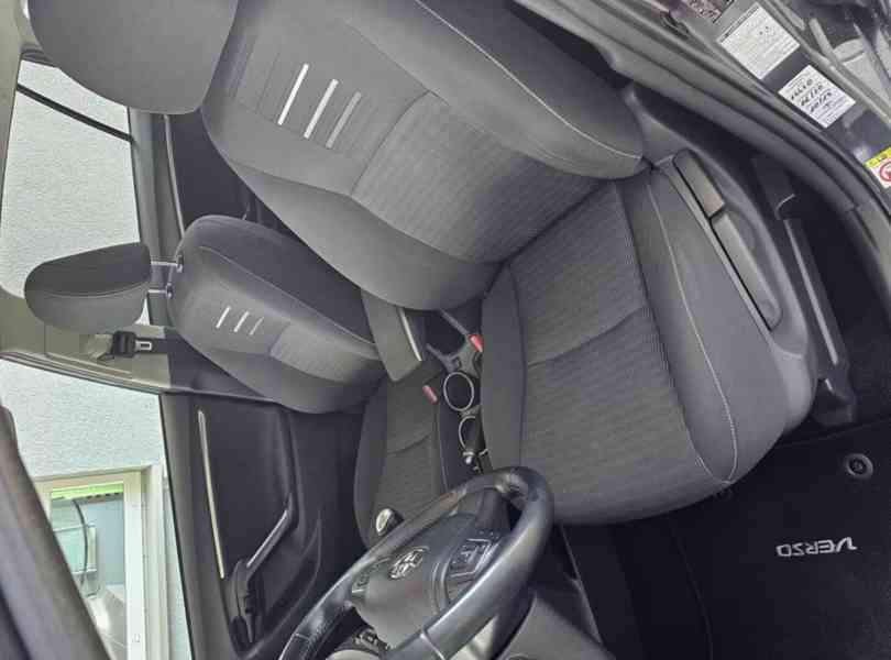 Toyota Verso 1.8i Edition-S benzín 108kw - foto 8