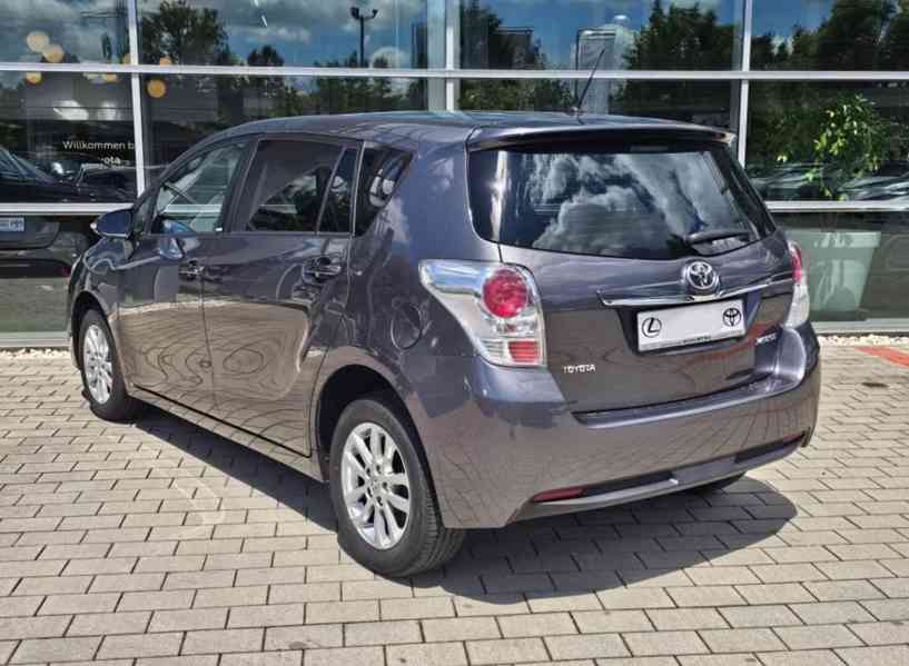 Toyota Verso 1.8i Edition-S benzín 108kw - foto 5