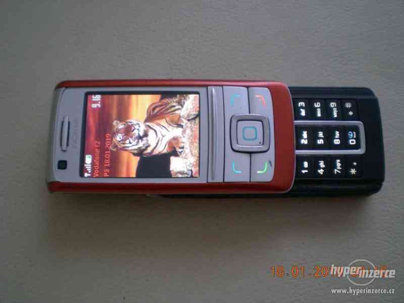 Nokia 6280 - "výsuvný" telefon z r.2005, funkční - foto 3