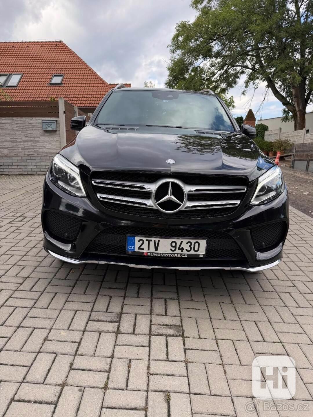 Mercedes-Benz GLE 350d - foto 1