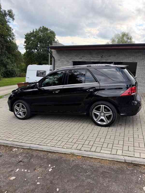 Mercedes-Benz GLE 350d - foto 16