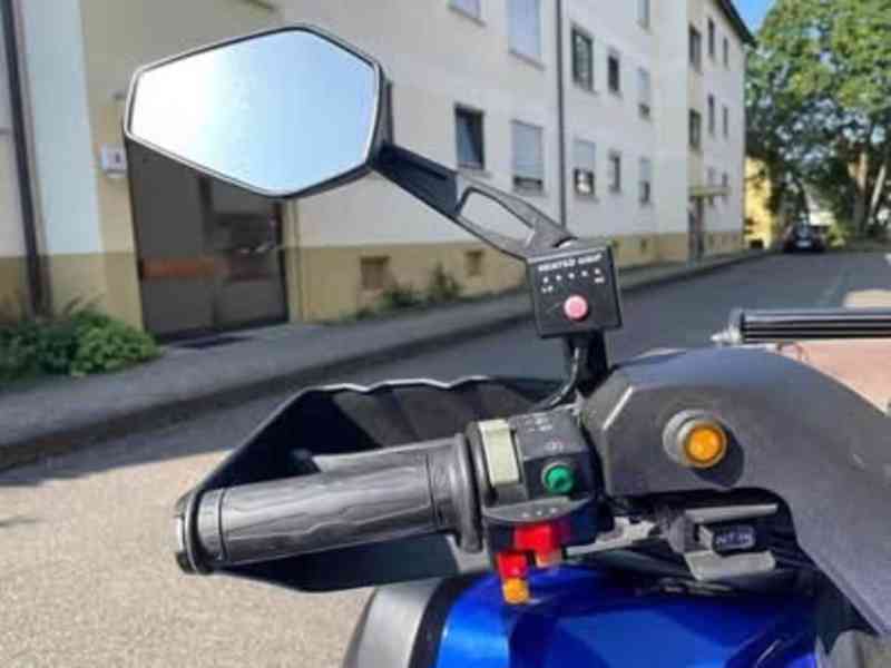 Ctyrkolka CFMOTO Cforce 820 4x4 TÜV do roku 2026 - foto 4