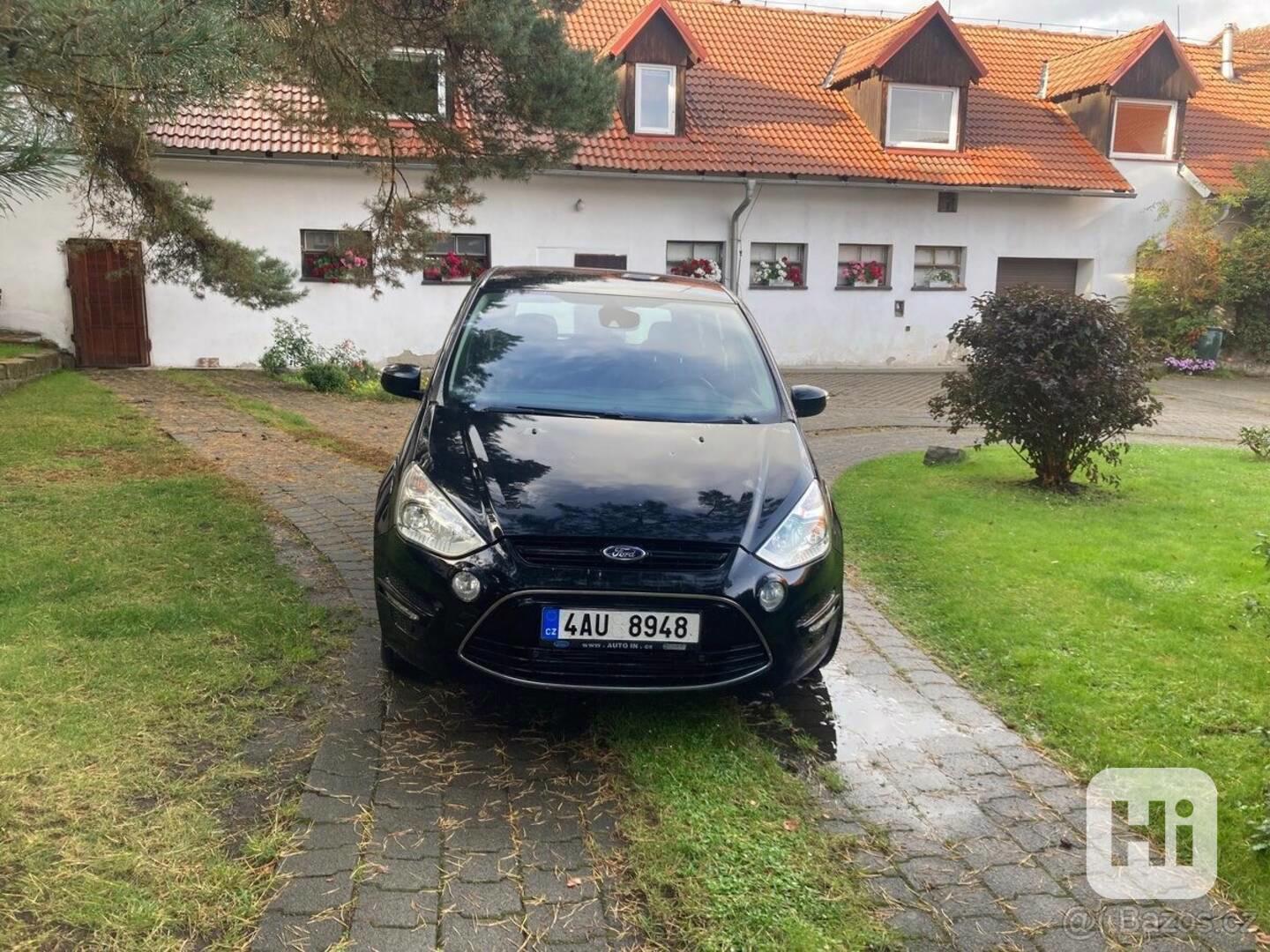 Ford S-MAX - foto 1