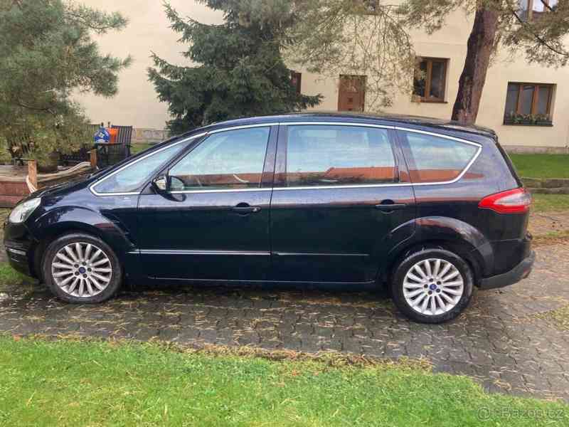 Ford S-MAX - foto 2
