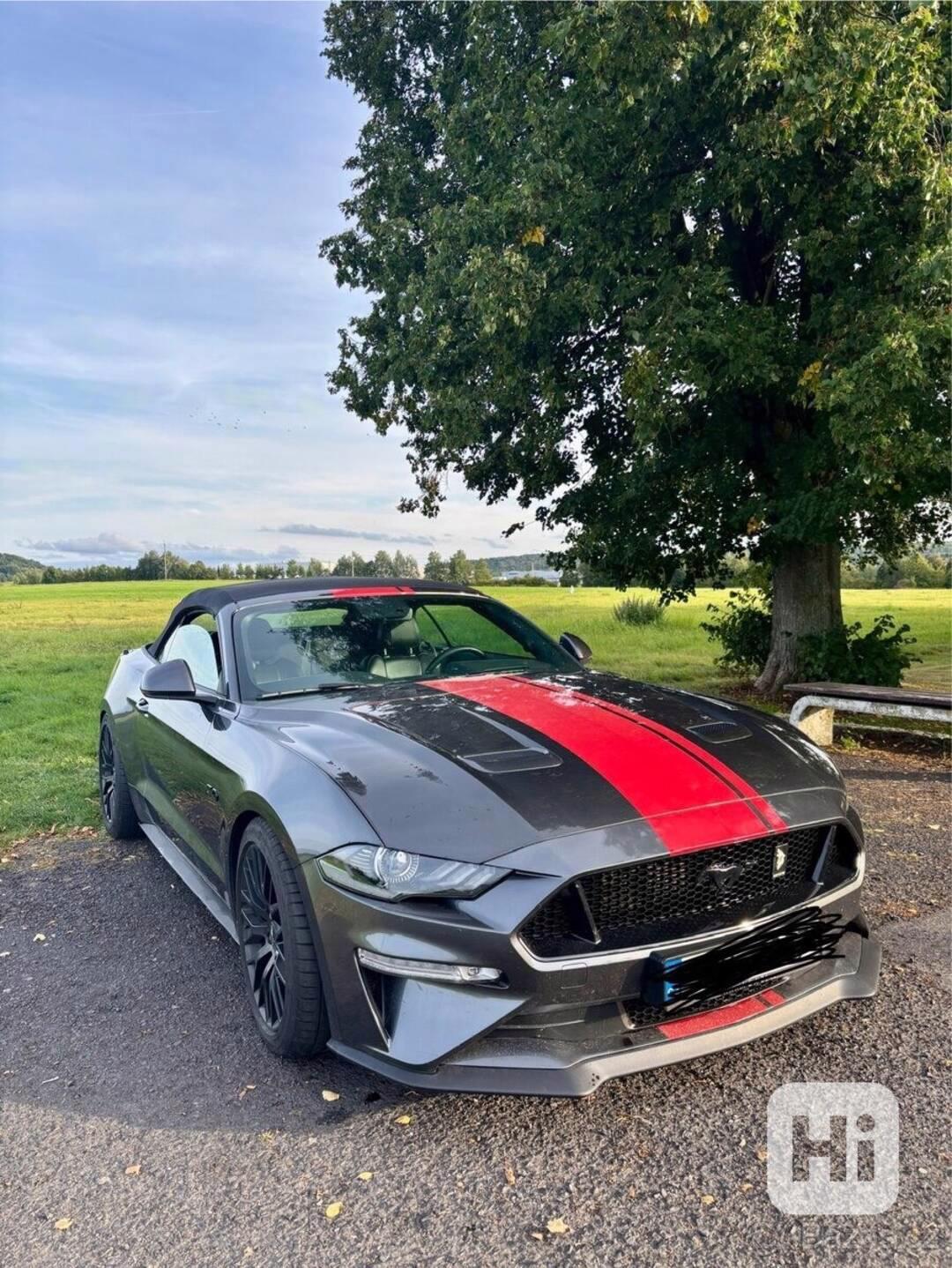 Ford Mustang 5,0 - foto 1
