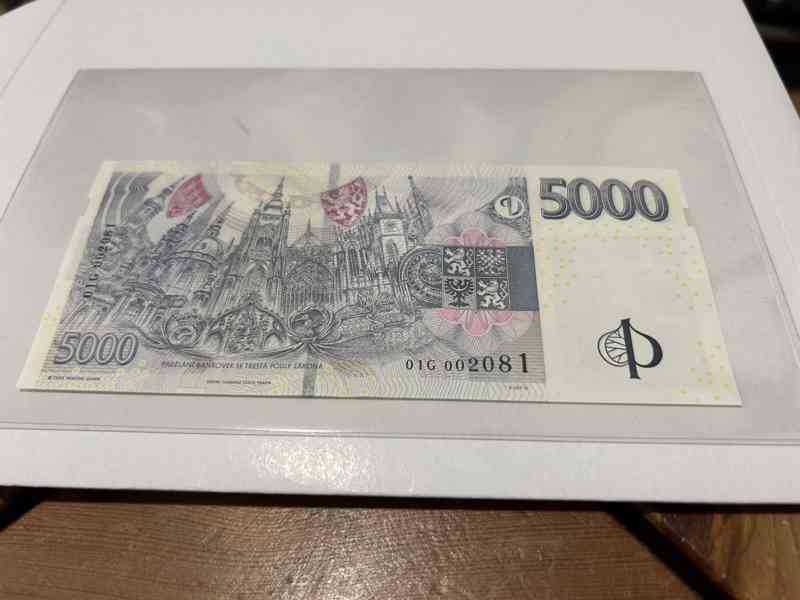 5000 Kč s hologramem přímo z ČNB - foto 19