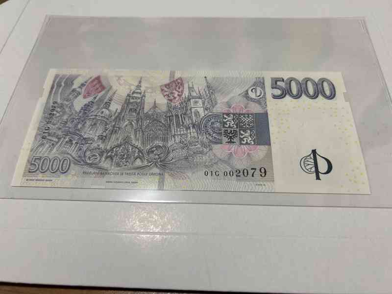 5000 Kč s hologramem přímo z ČNB - foto 21