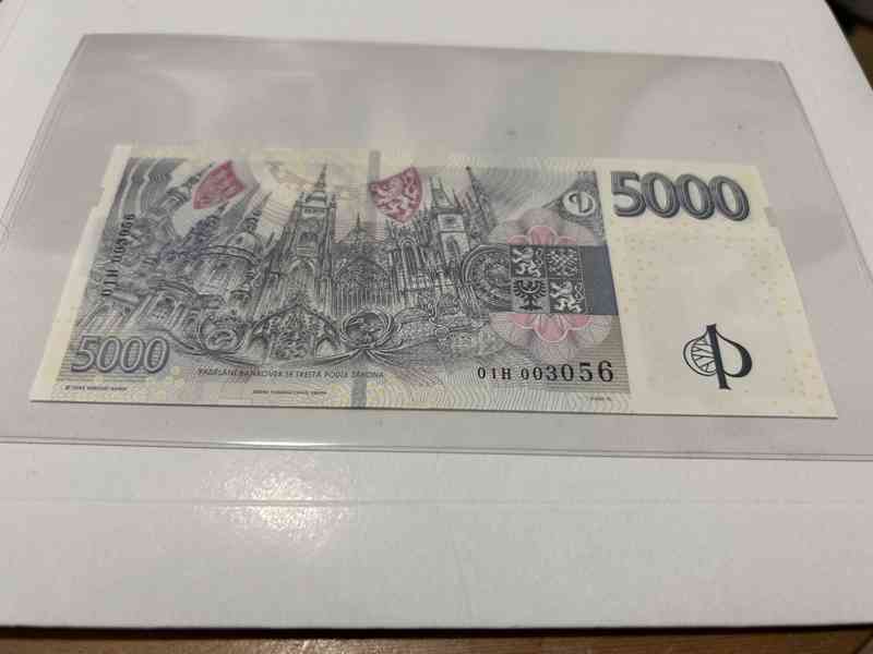 5000 Kč s hologramem přímo z ČNB - foto 7