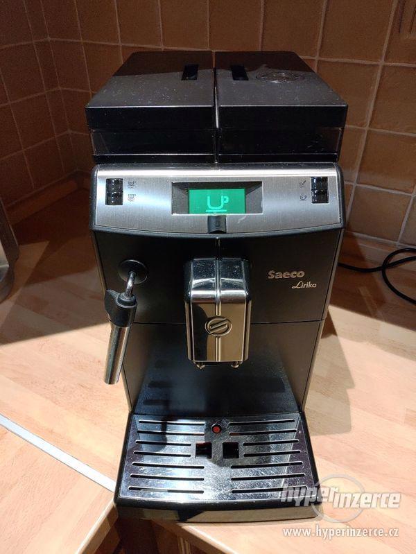 Profesionální automatický kávovar Saeco