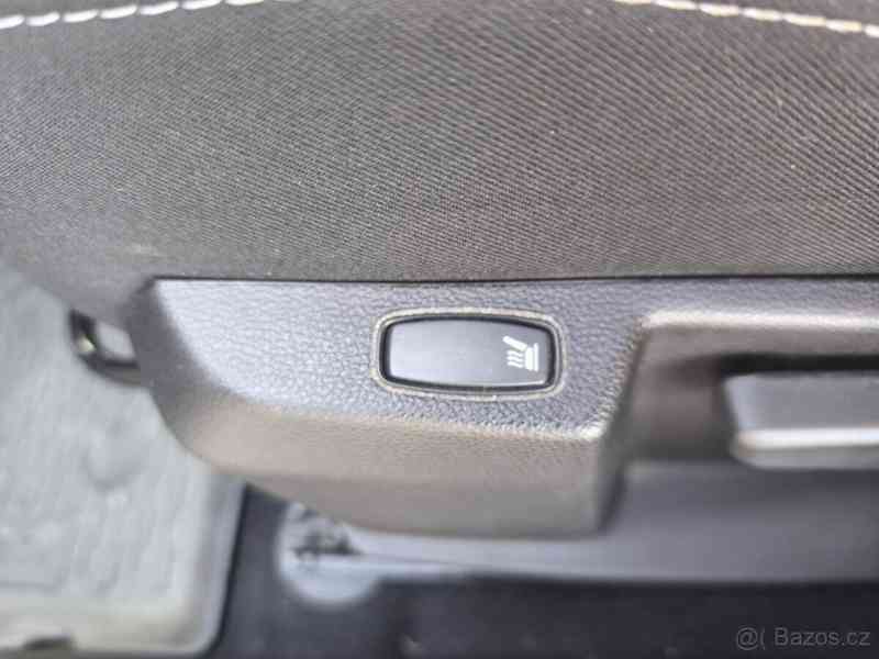 Dacia Duster 1,6   iSce 84k 4WD - foto 14