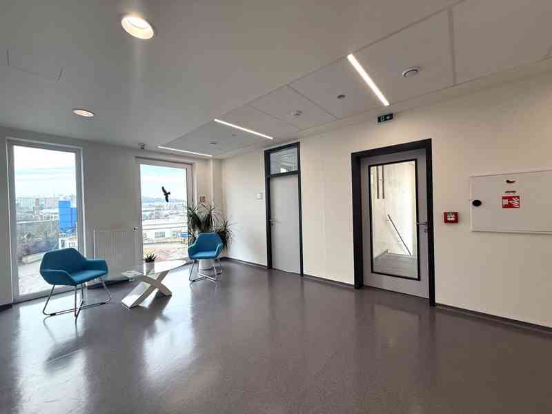 PRONÁJEM MODERNÍ KANCELÁŘE 20 M², BRNO – HORNÍ HERŠPICE - foto 4
