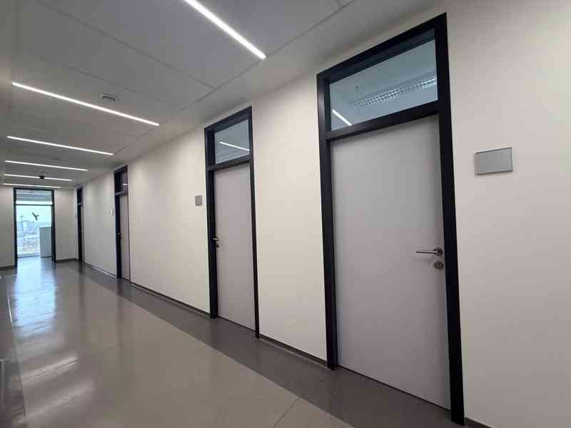 PRONÁJEM MODERNÍ KANCELÁŘE 20 M², BRNO – HORNÍ HERŠPICE - foto 5