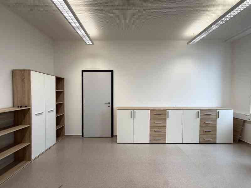 PRONÁJEM MODERNÍ KANCELÁŘE 20 M², BRNO – HORNÍ HERŠPICE - foto 8