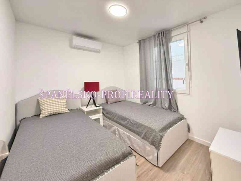 Španělsko,Torrevieja,Playa del Cura 4kk  - foto 17
