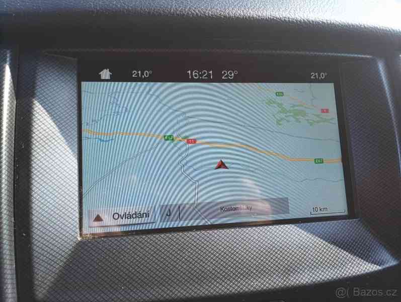 Ford Ranger 3,2 - foto 11