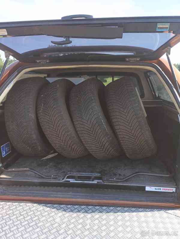 Ford Ranger 3,2 - foto 7