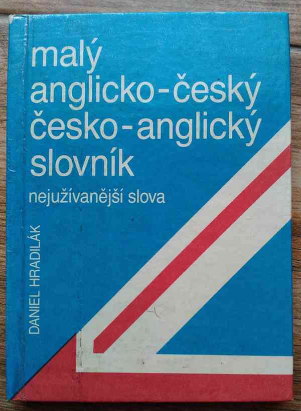 Malý anglicko český/česko anglický slovník