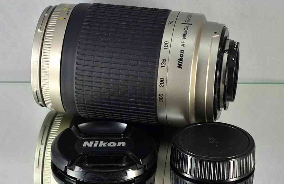 Nikon AF 70-300mm f/4-5,6 G *full-frame **B+W UV - foto 3