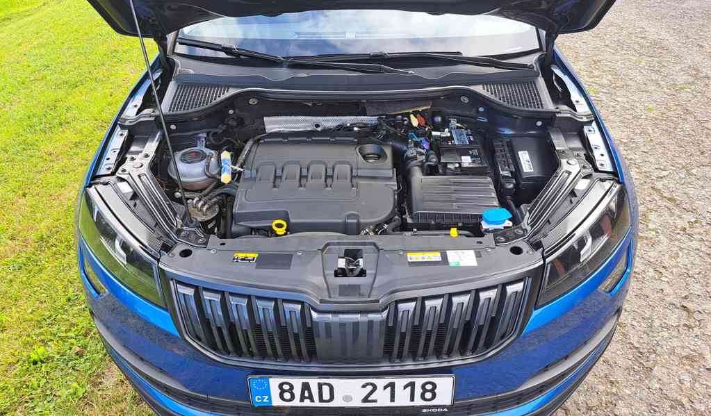Škoda Karoq koupen v Čr 4/2020, Alu, tažné, rozvody, Cebia - foto 14